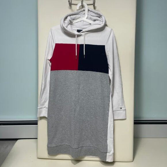 Tommy Hilfiger Sweater Dress - Picture 1 of 2